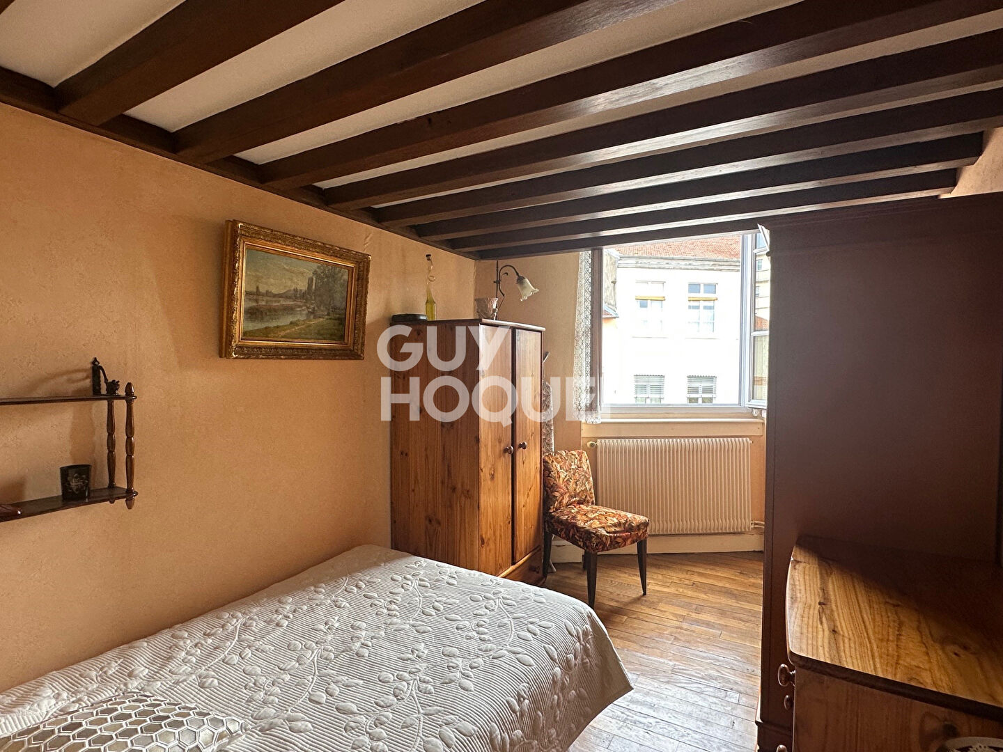 Lyon 4- Place Tabareau - Appartement 3 chambres - ascenseur