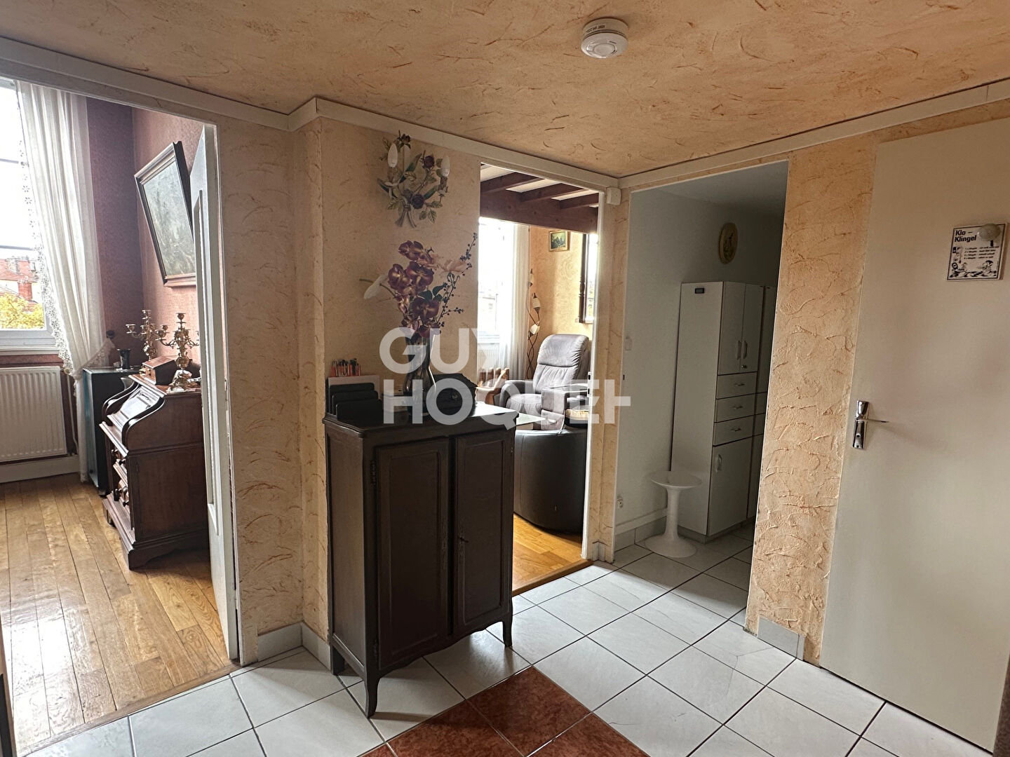 Lyon 4- Place Tabareau - Appartement 3 chambres - ascenseur