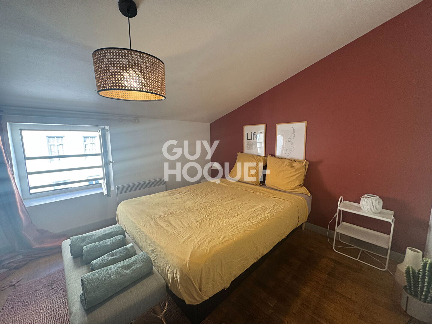 studio dernier étage ascenseur , de 24 m2 au sol -cave -grenier- possible Airbnb