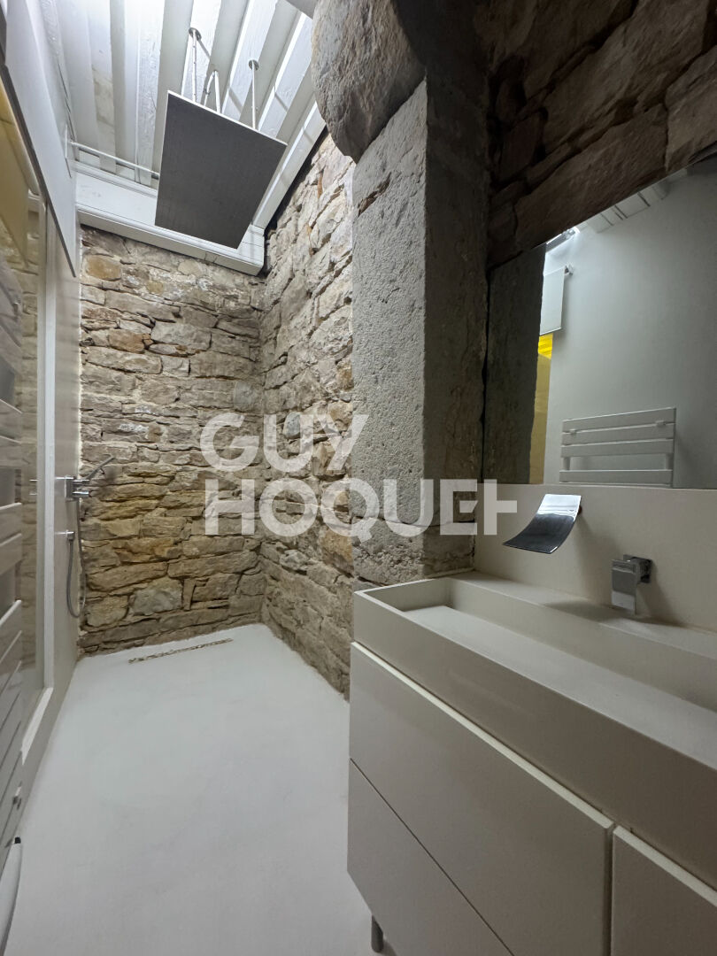 Joli Canut au calme avec de beaux volumes