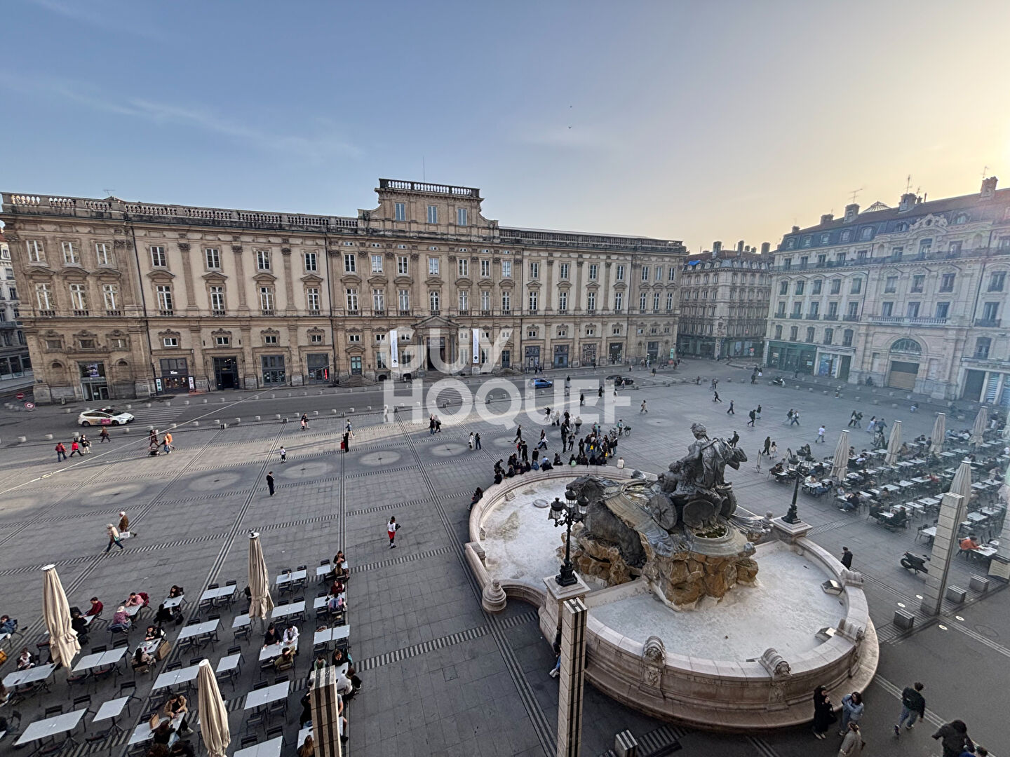 Appartement  Rénové emplacement N°1 Place des Terreaux avec vue