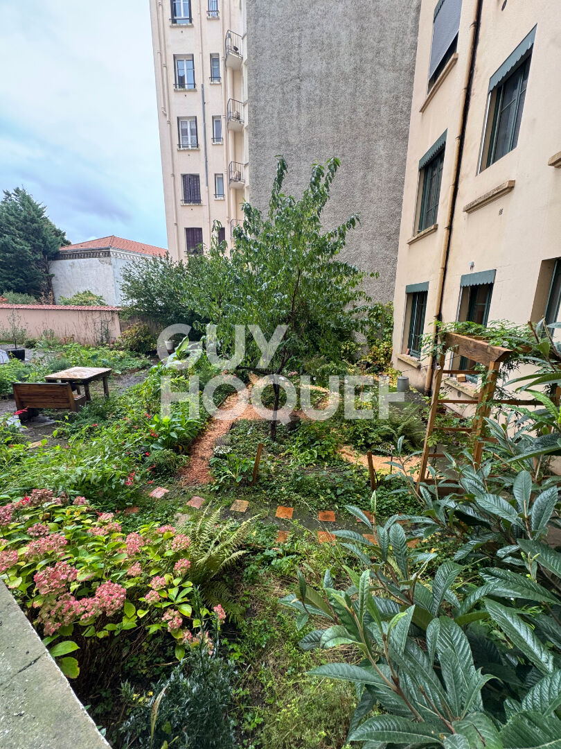Appartement T5 Boulevard -parquet et cheminée