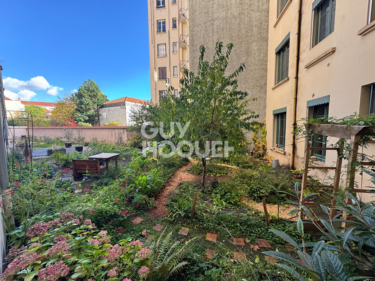 Appartement T5 Boulevard -parquet et cheminée