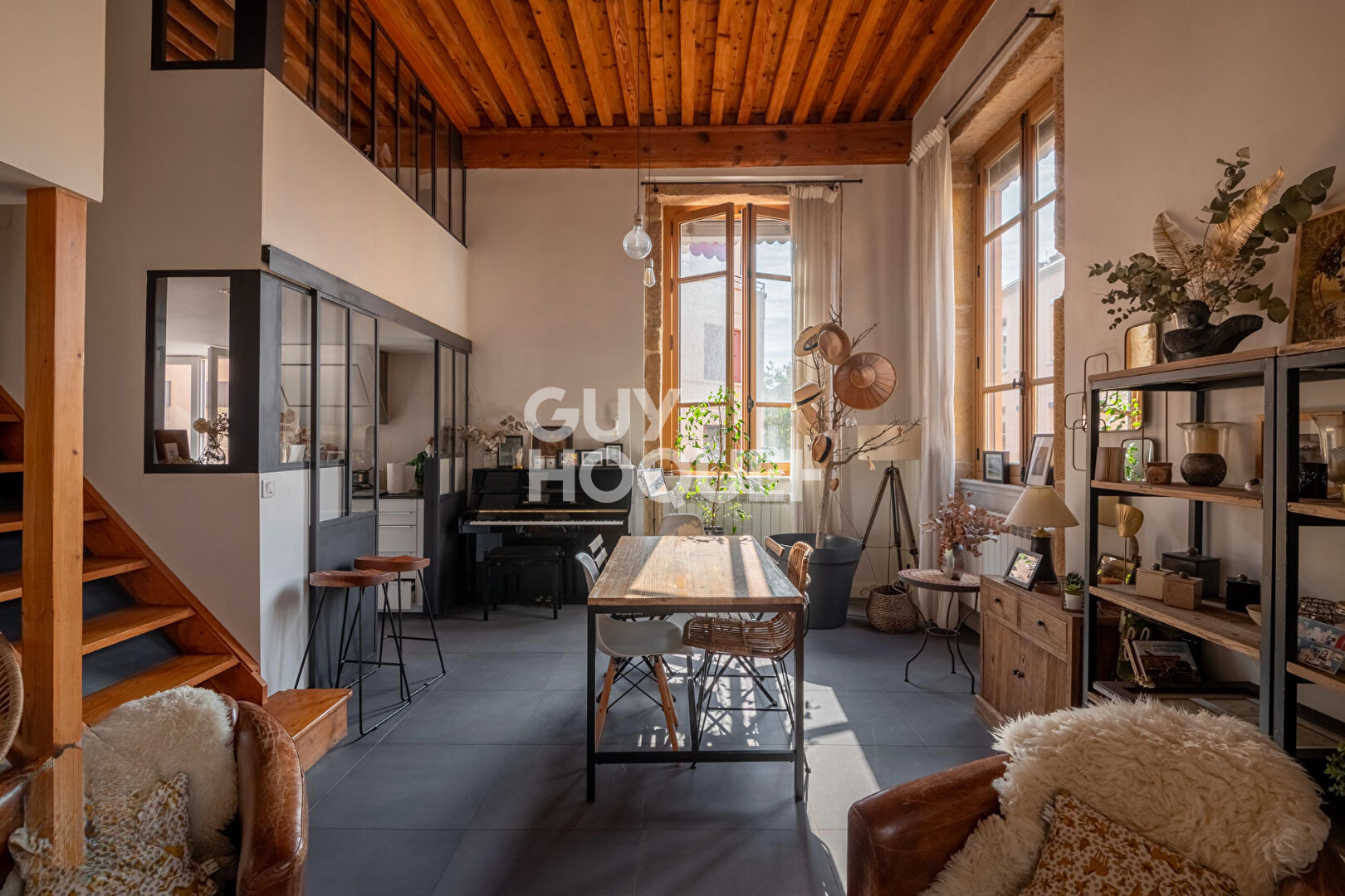 Magnifique T4 de 123 m² au sol (81 m² Carrez) en plein coeur de la Croix-Rousse