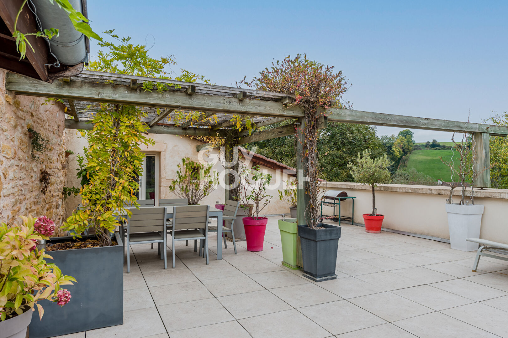 Maison de Pays Porte Des Pierres Dorées Esprit Loft avec terrasse et vue dégagée-deux garages