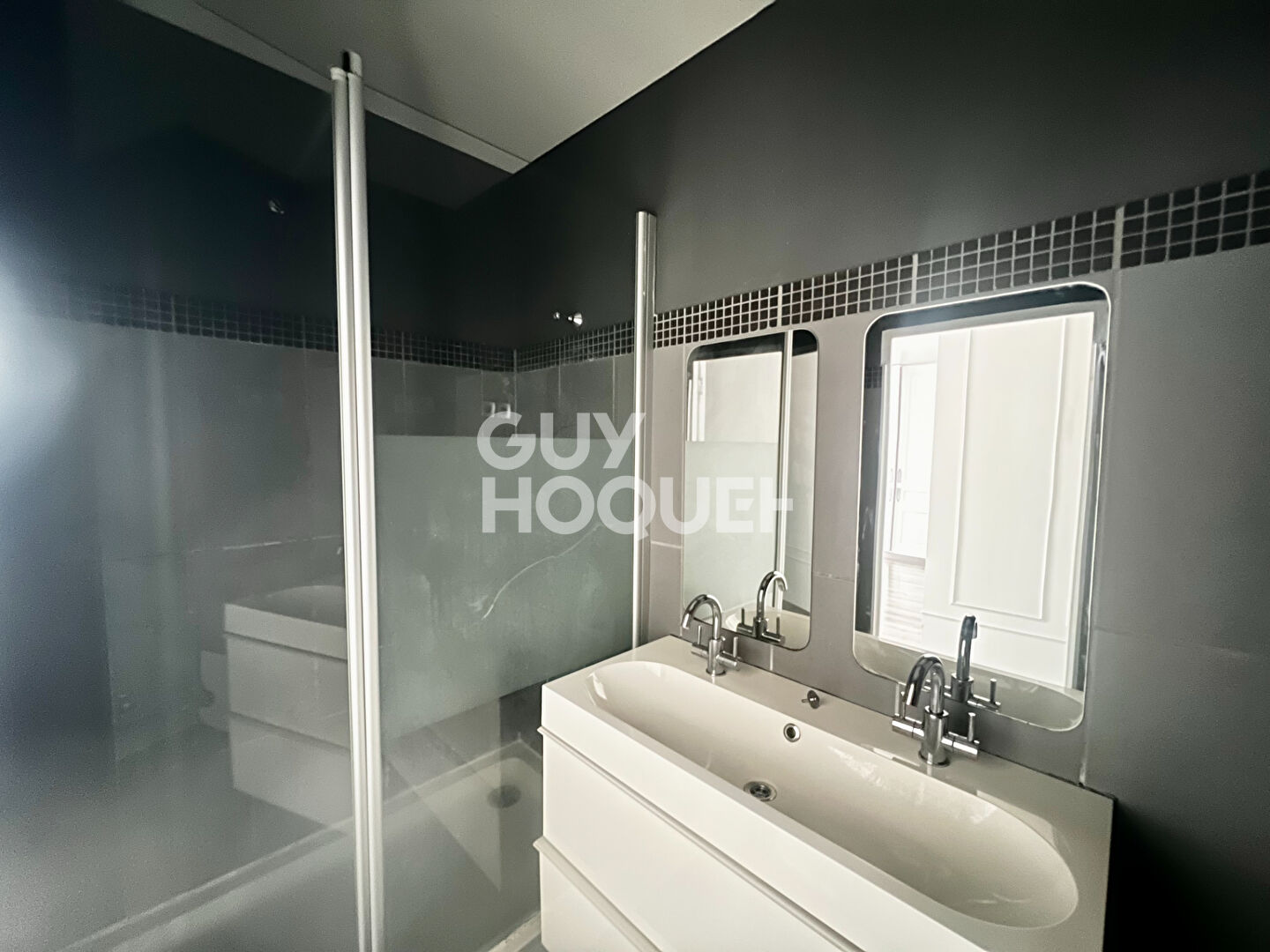 Joli T2 46 m2 Grande rue de la Croix Rousse