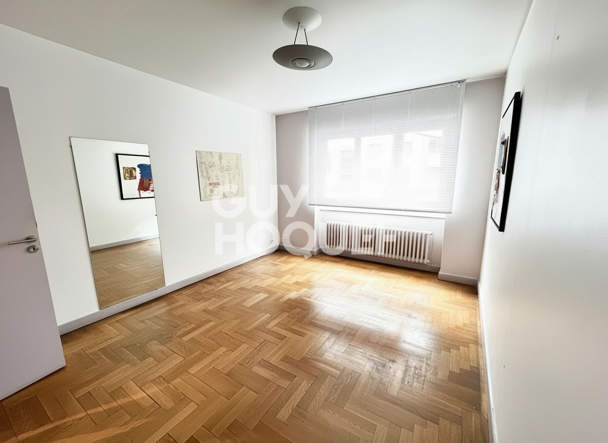 Grand T4 Préfecture - Profession libérale ou Habitation - Parking