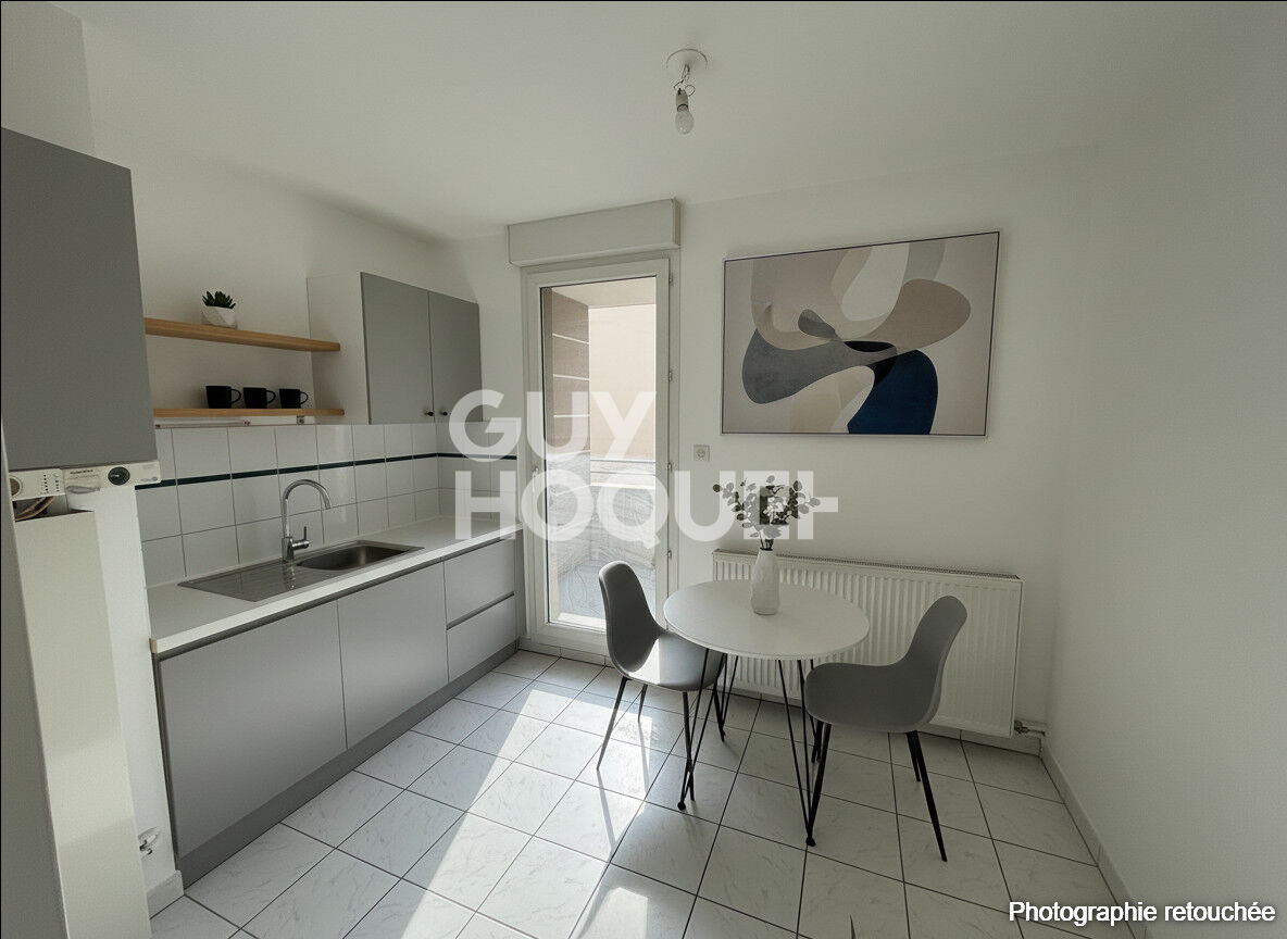 Coup de coeur - Deux pièces lumineux avec grand balcon au coeur de la Croix-Rousse