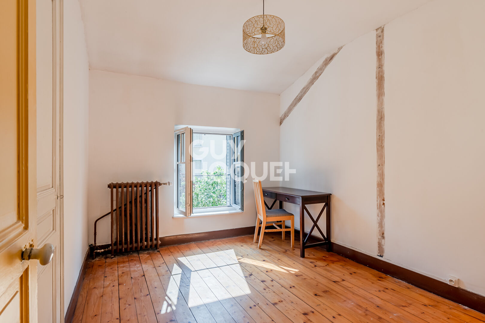 RARE Maison 1930 avec jardin à la Croix-Rousse 185.8m2 5 chambres possibilité 6