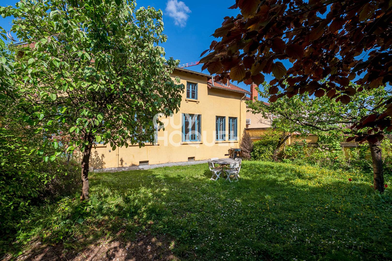 RARE Maison 1930 avec jardin à la Croix-Rousse 185.8m2 5 chambres possibilité 6