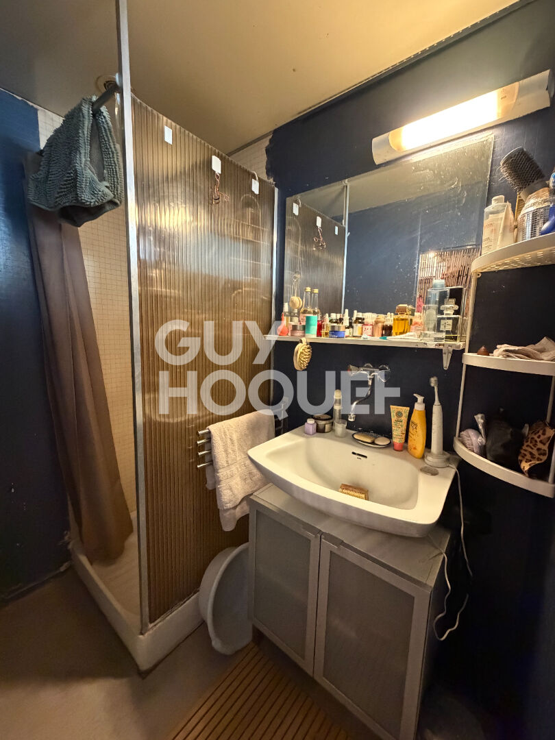 T2 RUE DUMENGE 44.88m²