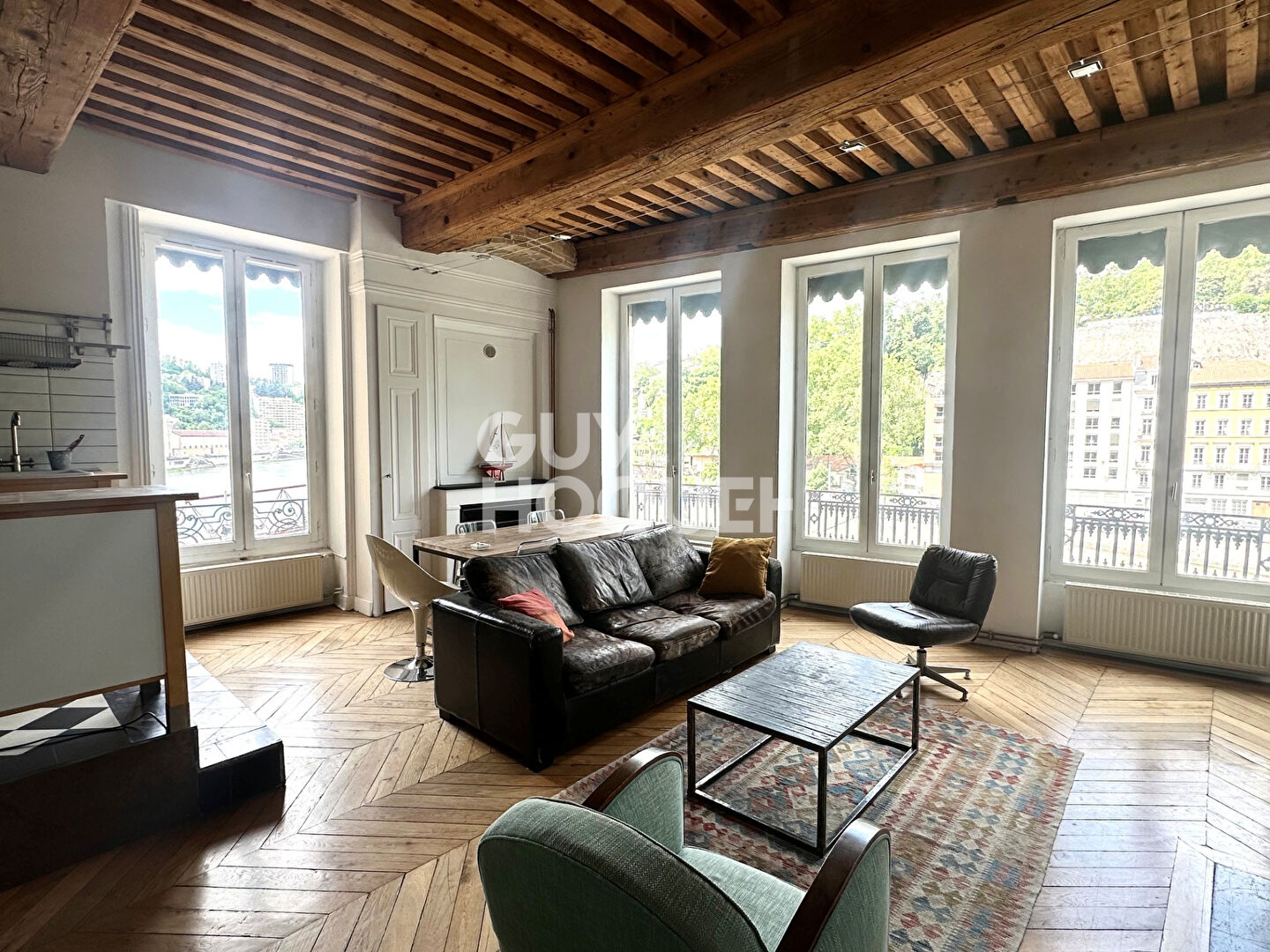 LYON 5-  Quai de Saone- Appartement avec vue dégagée