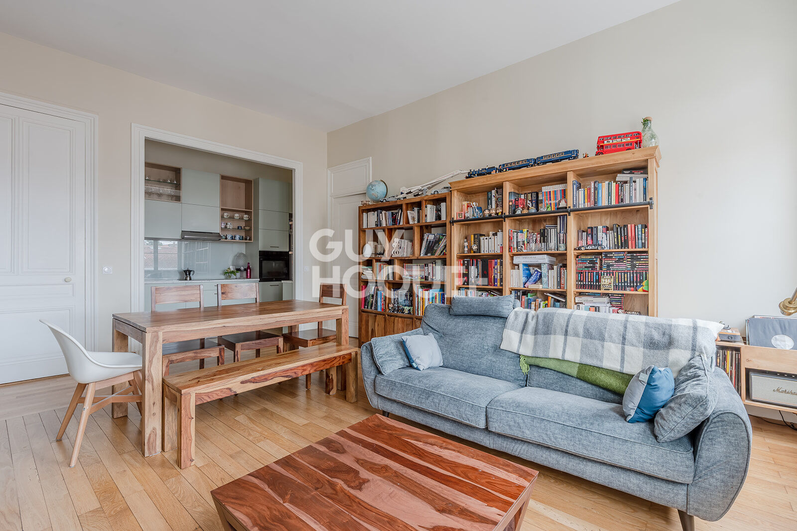 Appartement bourgeois T3 rénové au coeur du Plateau