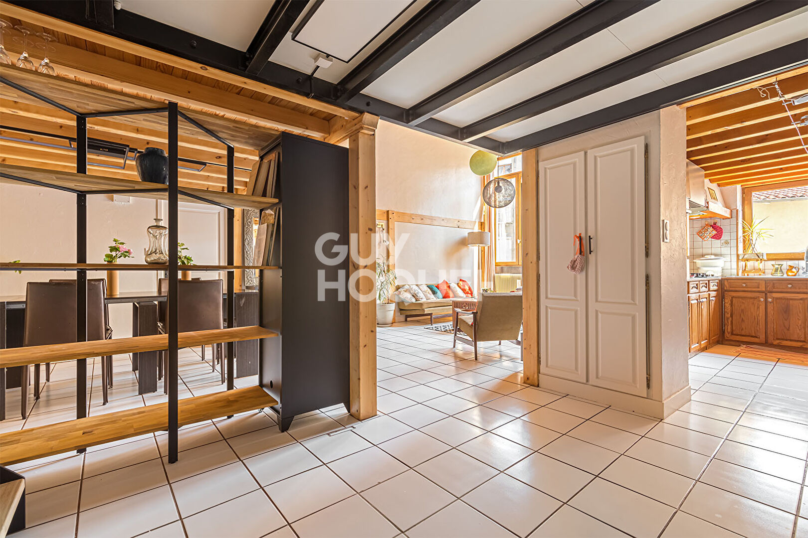 Place Tabareau -Appartement canut familial-