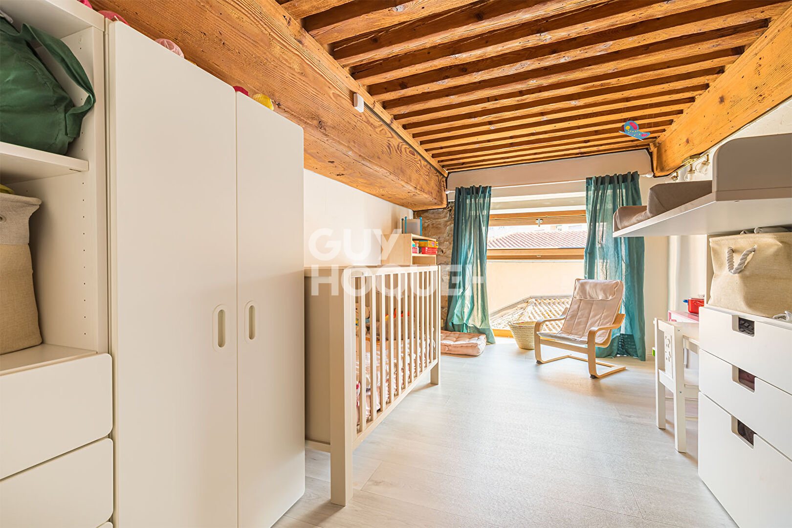 Place Tabareau -Appartement canut familial-