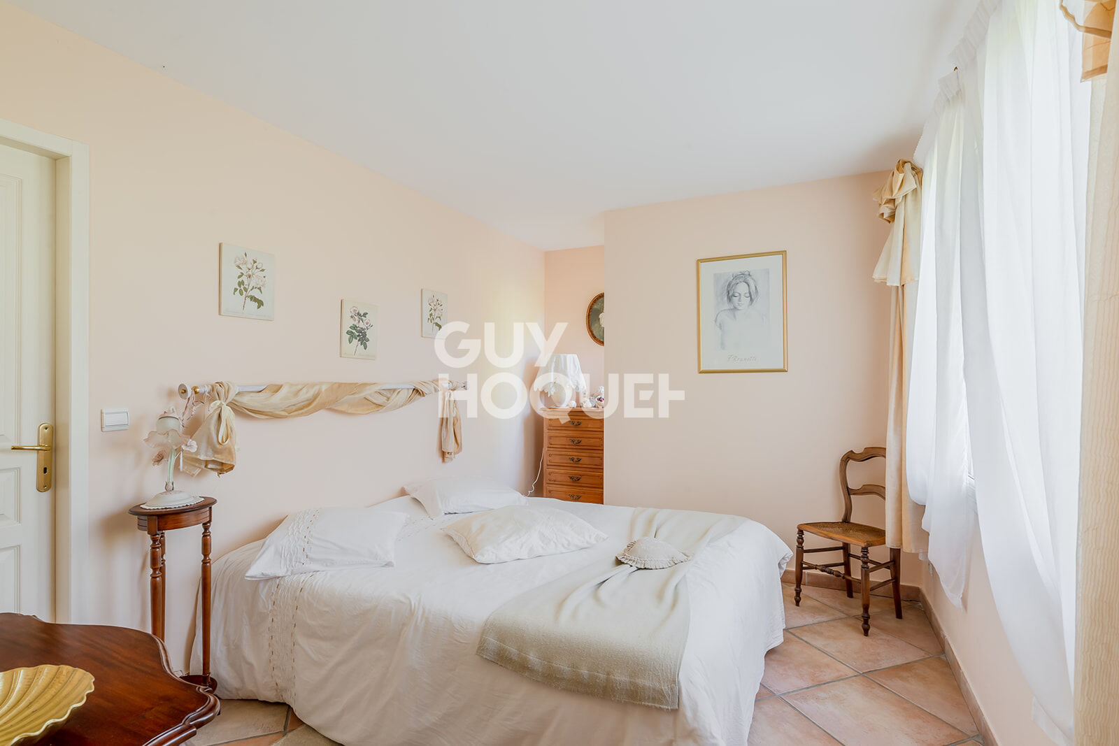 EXCLUSIVITÉ- SUPERBE VILLA DE 170 m² SUR LES HAUTEURS DE ROCHETAILLÉE-SUR-SAÔNE