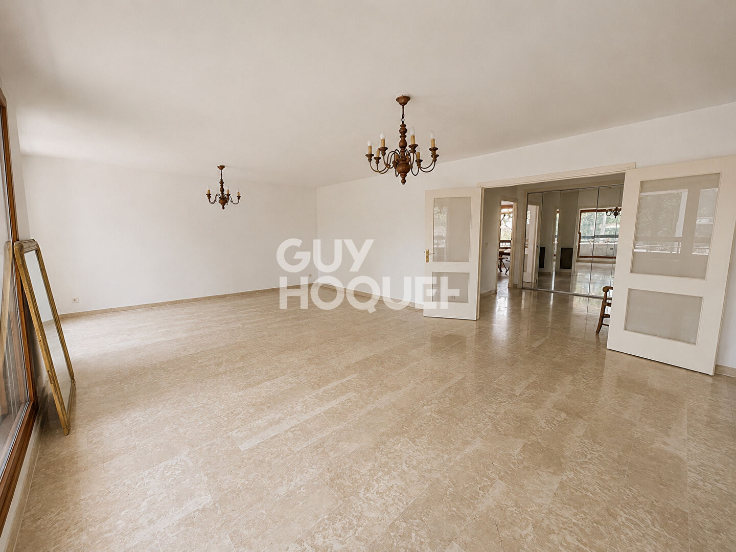 Appartement familial T5 144.7 m2 sur le boulevard