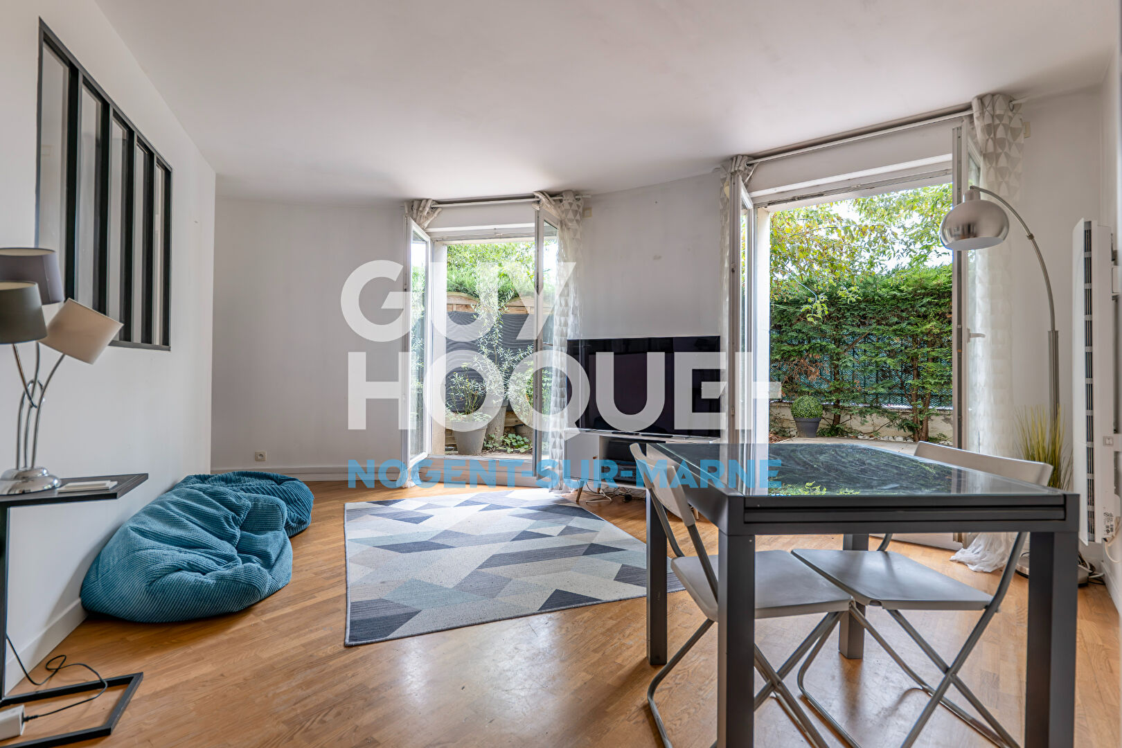 HYPER CENTRE / TERRASSE / DOUBLE PARKING