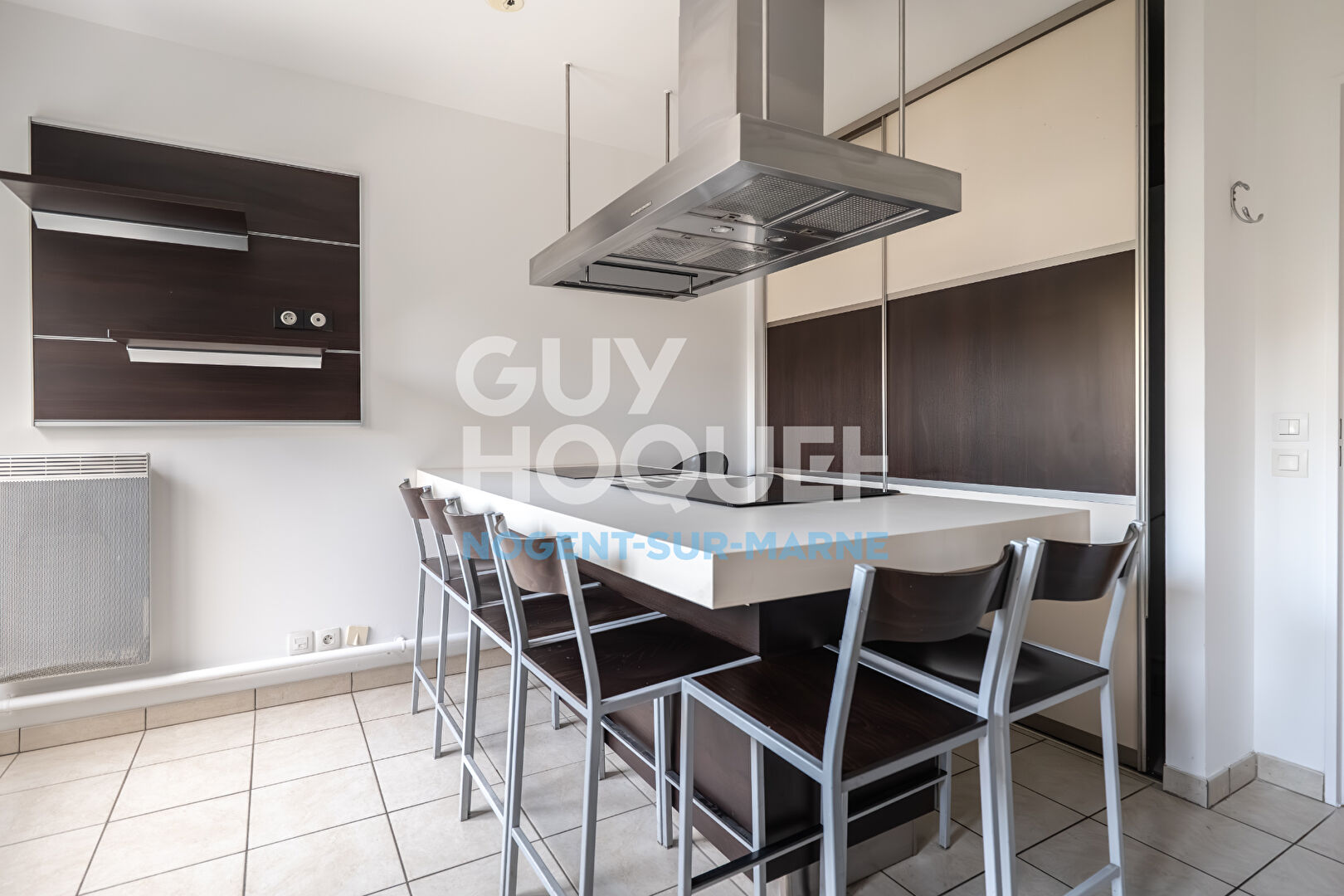 Terrasse / Parking / Ascenseur