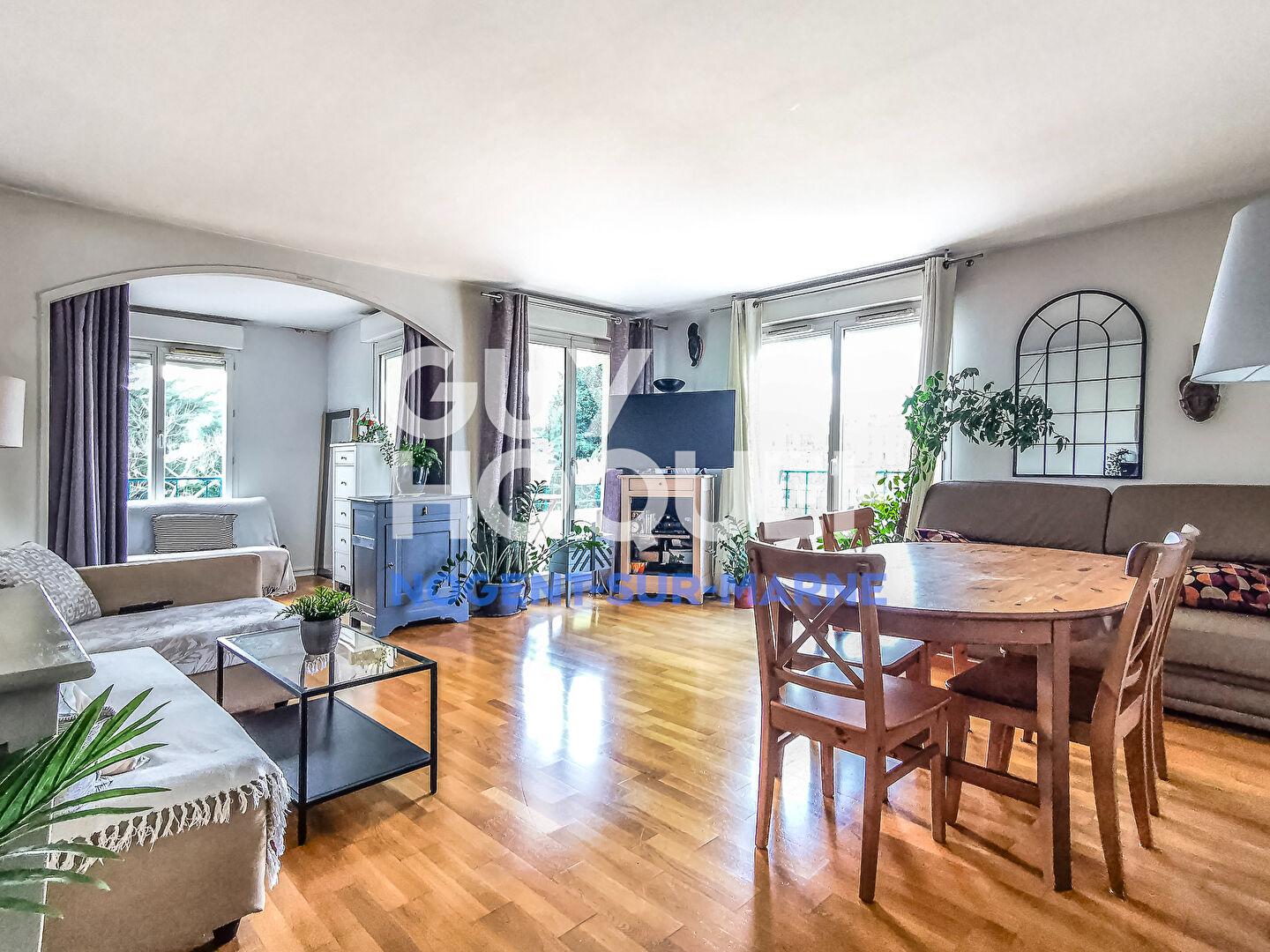 VOLUME / LUMINEUX / TERRASSE