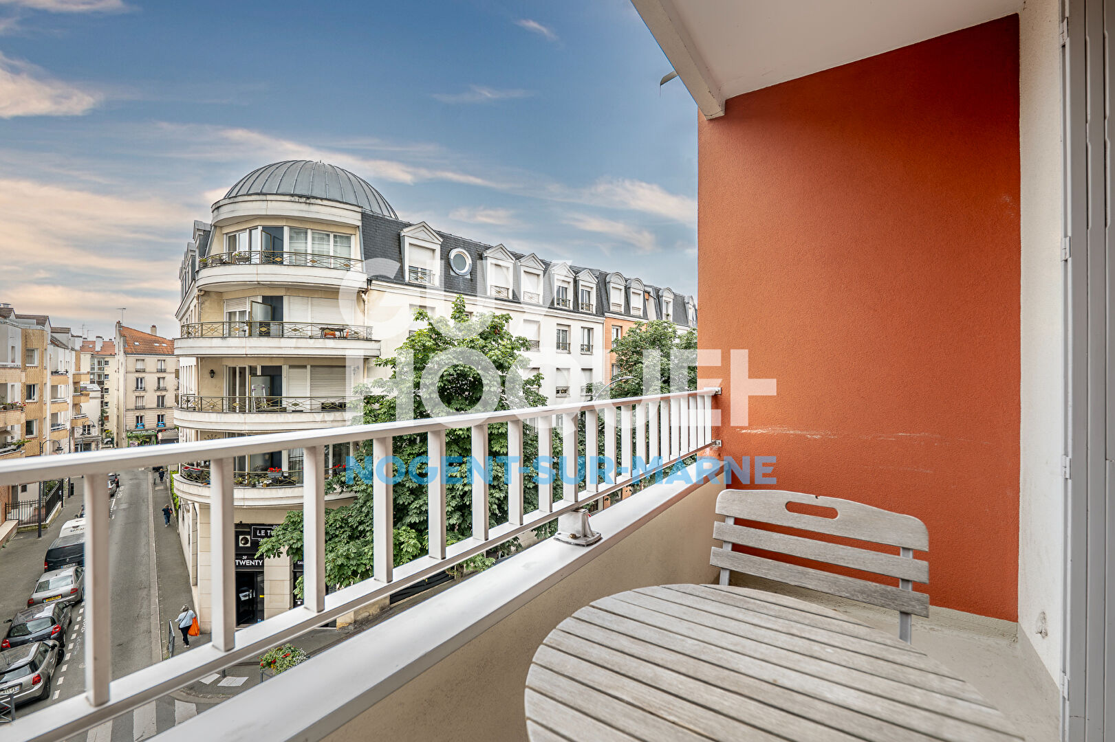 Lumineux / Balcon / Centre-ville