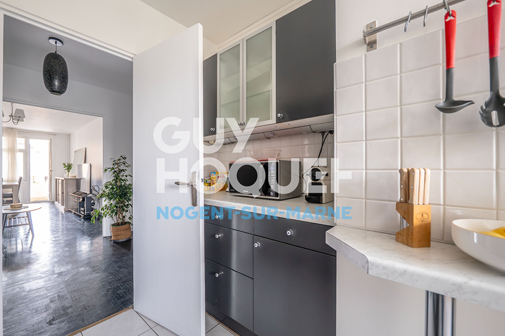 Lumineux / Balcon / Centre-ville