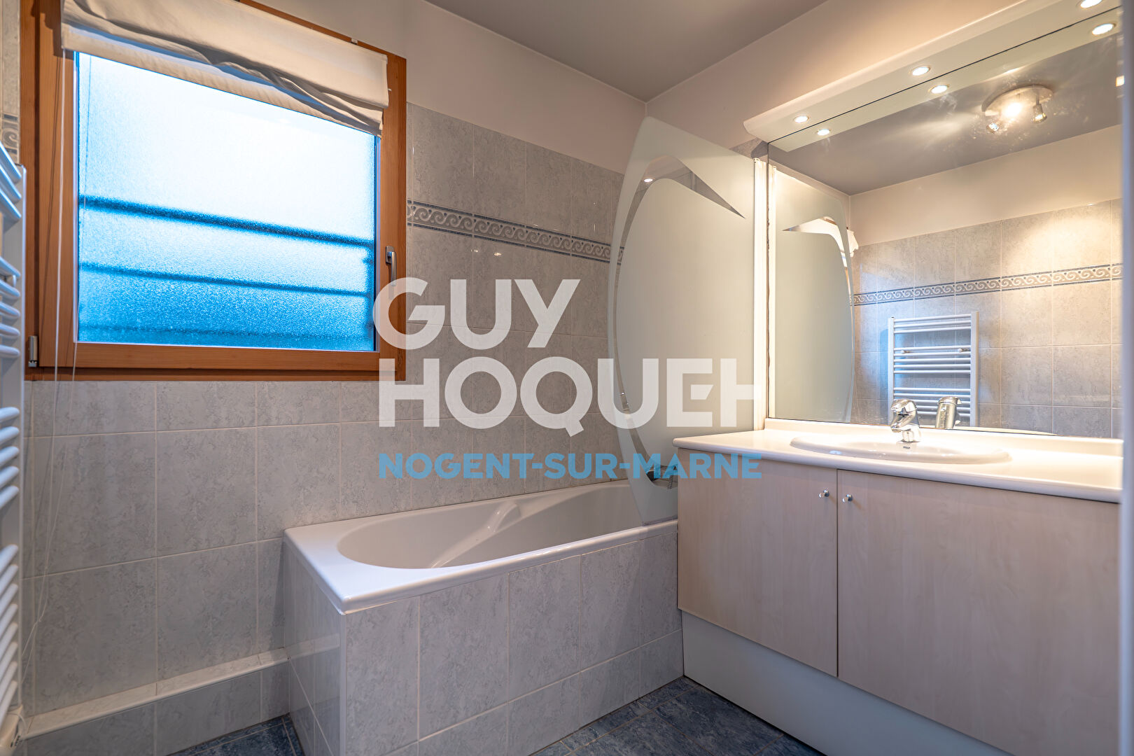 EMPLACEMENT / ETAT / RER A