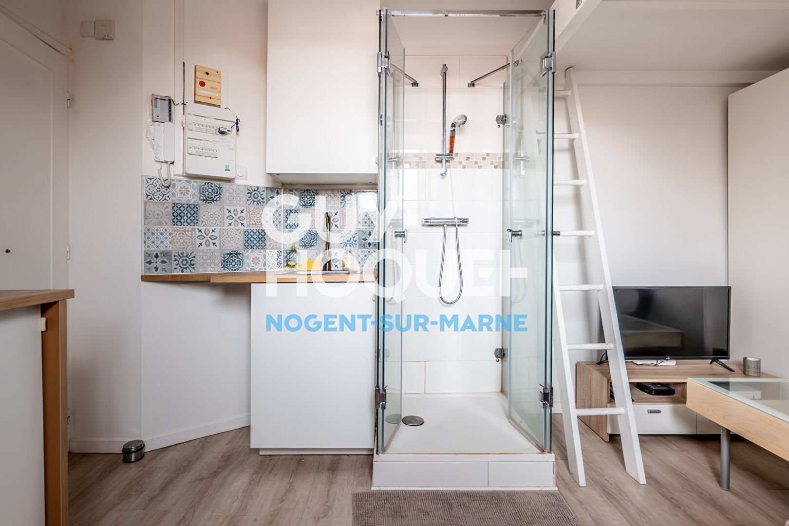 LOCALISATION / CHARME / ETAT