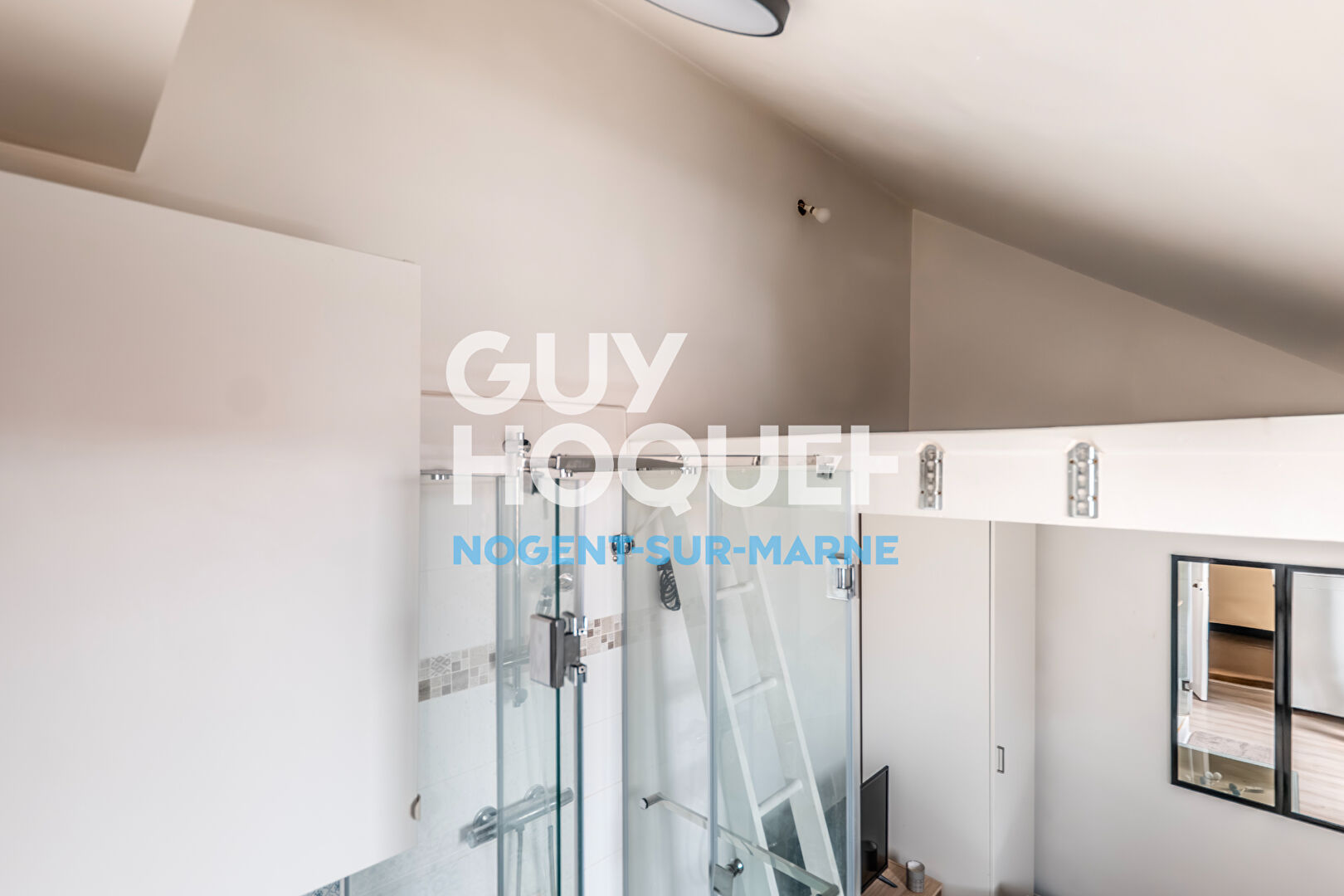 LOCALISATION / CHARME / ETAT