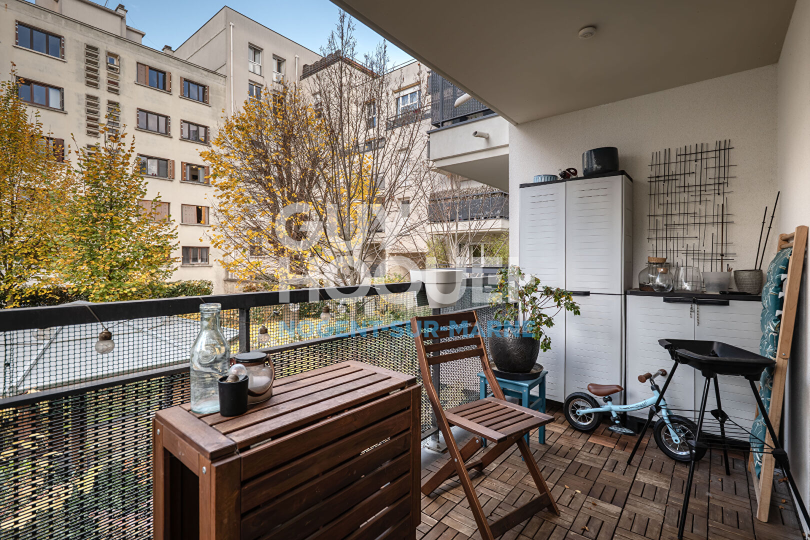 EMPLACEMENT / ETAT / PRESTATIONS