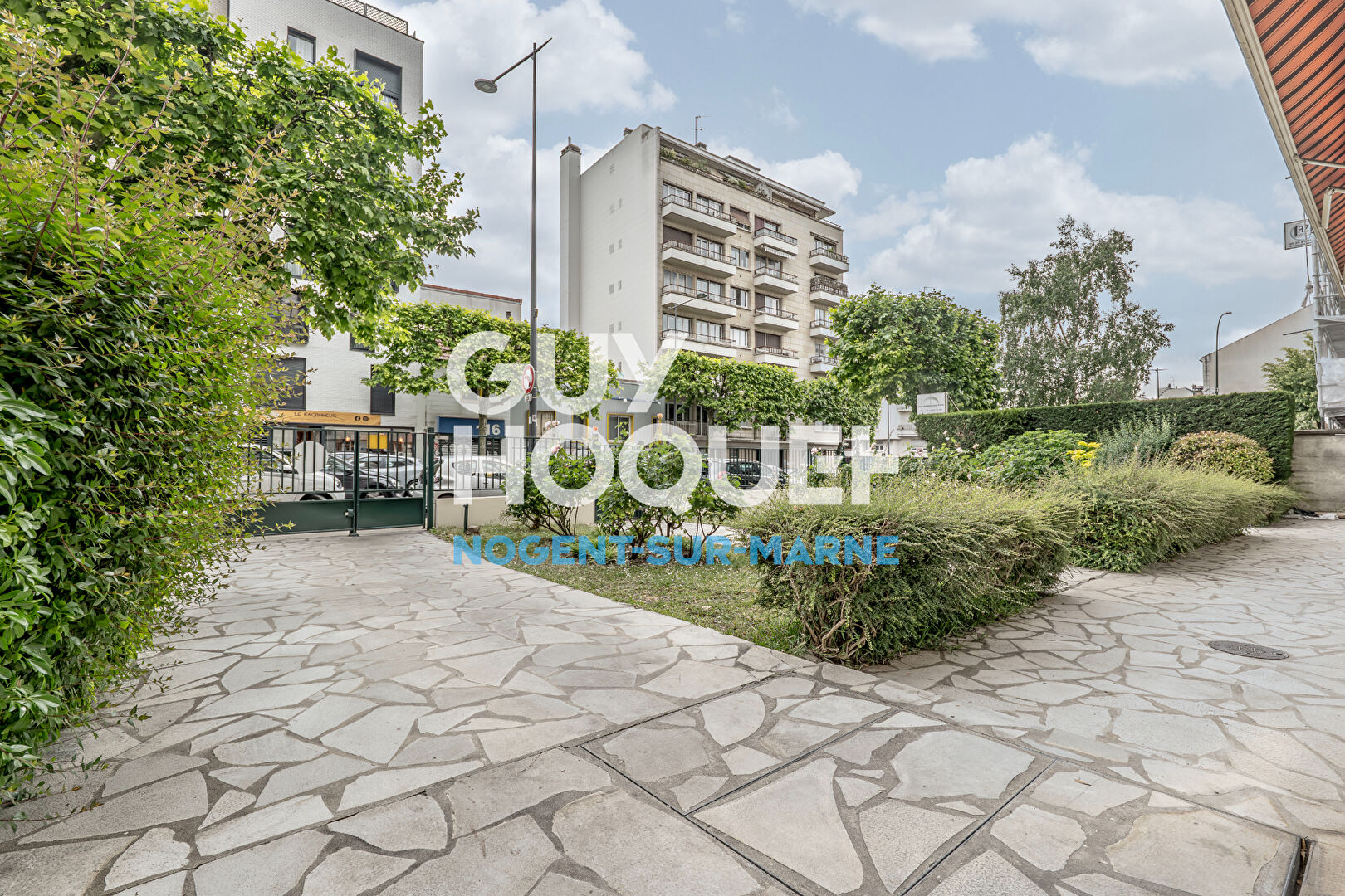 7e étage - vue dégagé - lumineux