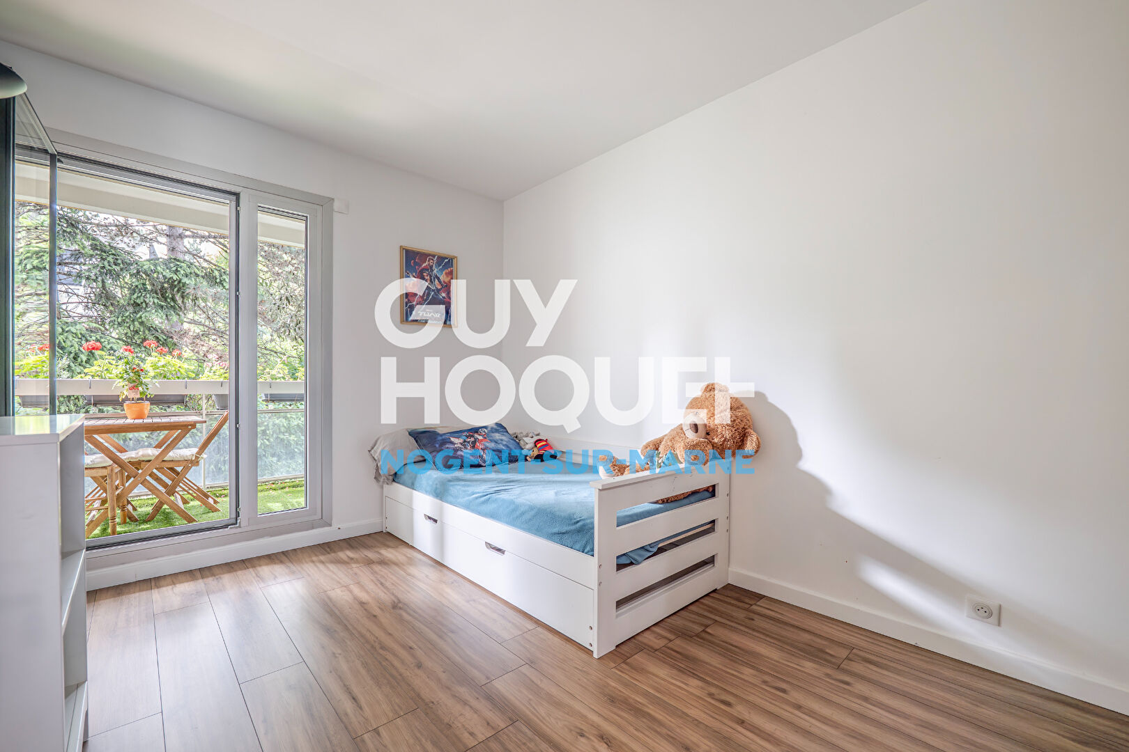 SUPERFICIE / 4 CHAMBRES / TERRASSE