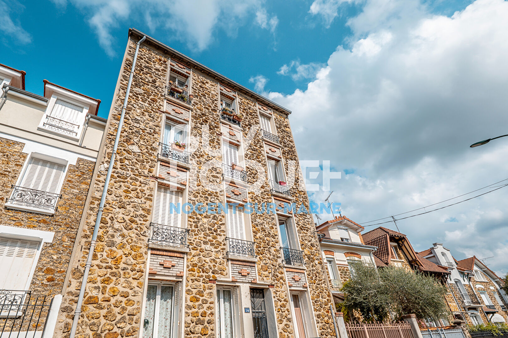 Appartement  2 pièce(s) 33m2 - REZ-DE-CHAUSSEE / Cave