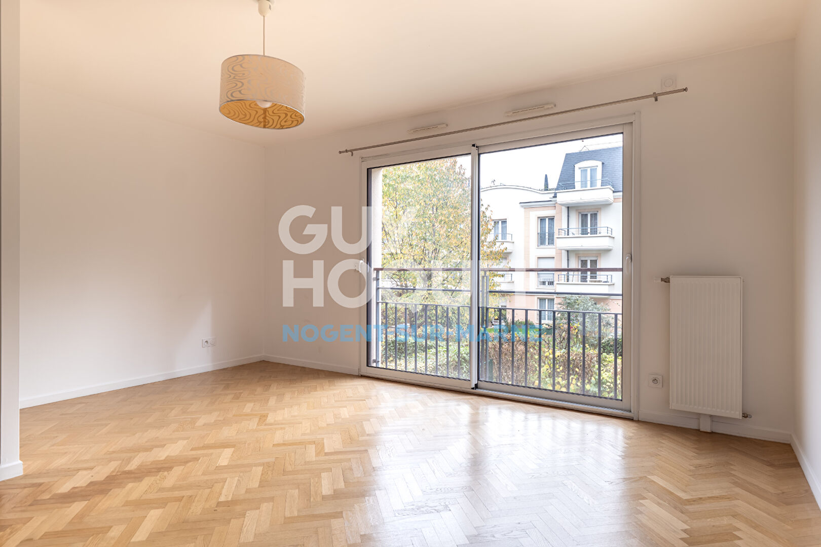 2 Boulevard Olov Palme / Résidence Récente