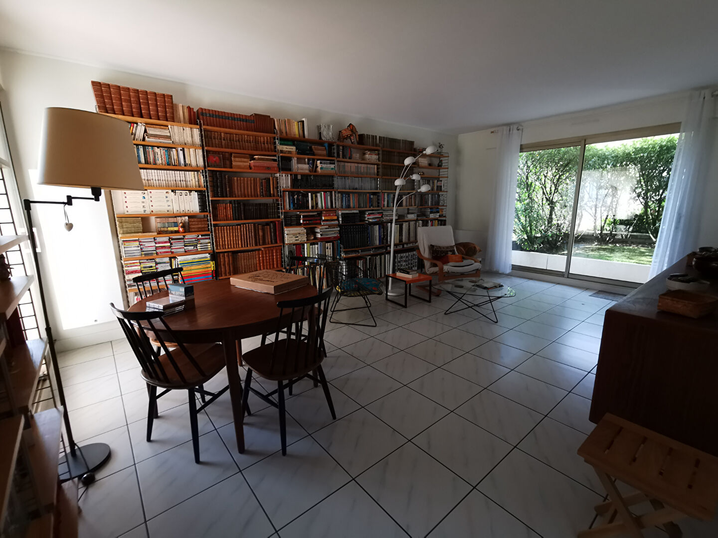 EMPLACEMENT / DOUBLE BOX / TERRASSE