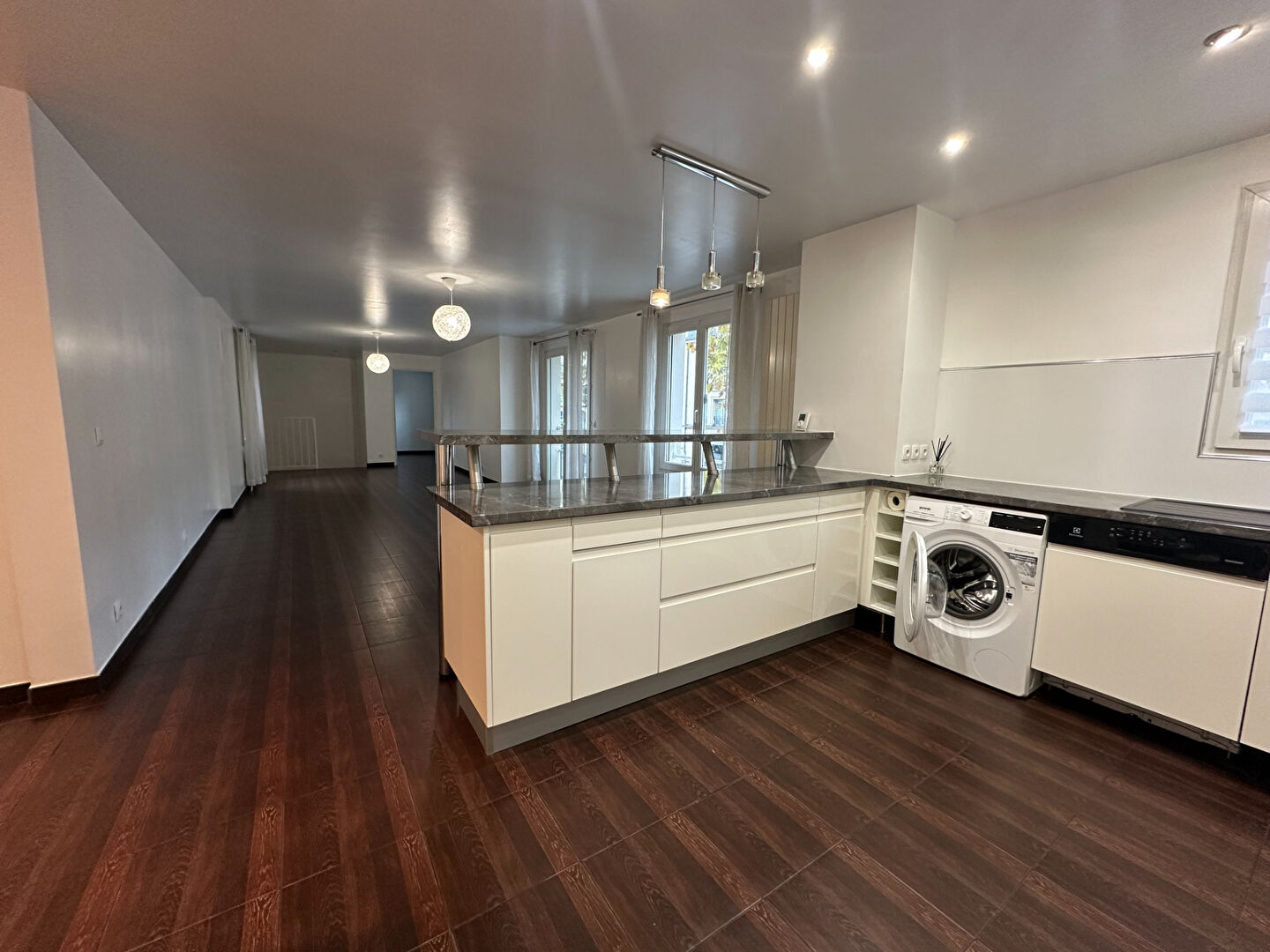 EMPLACEMENT - VOLUME - ETAT