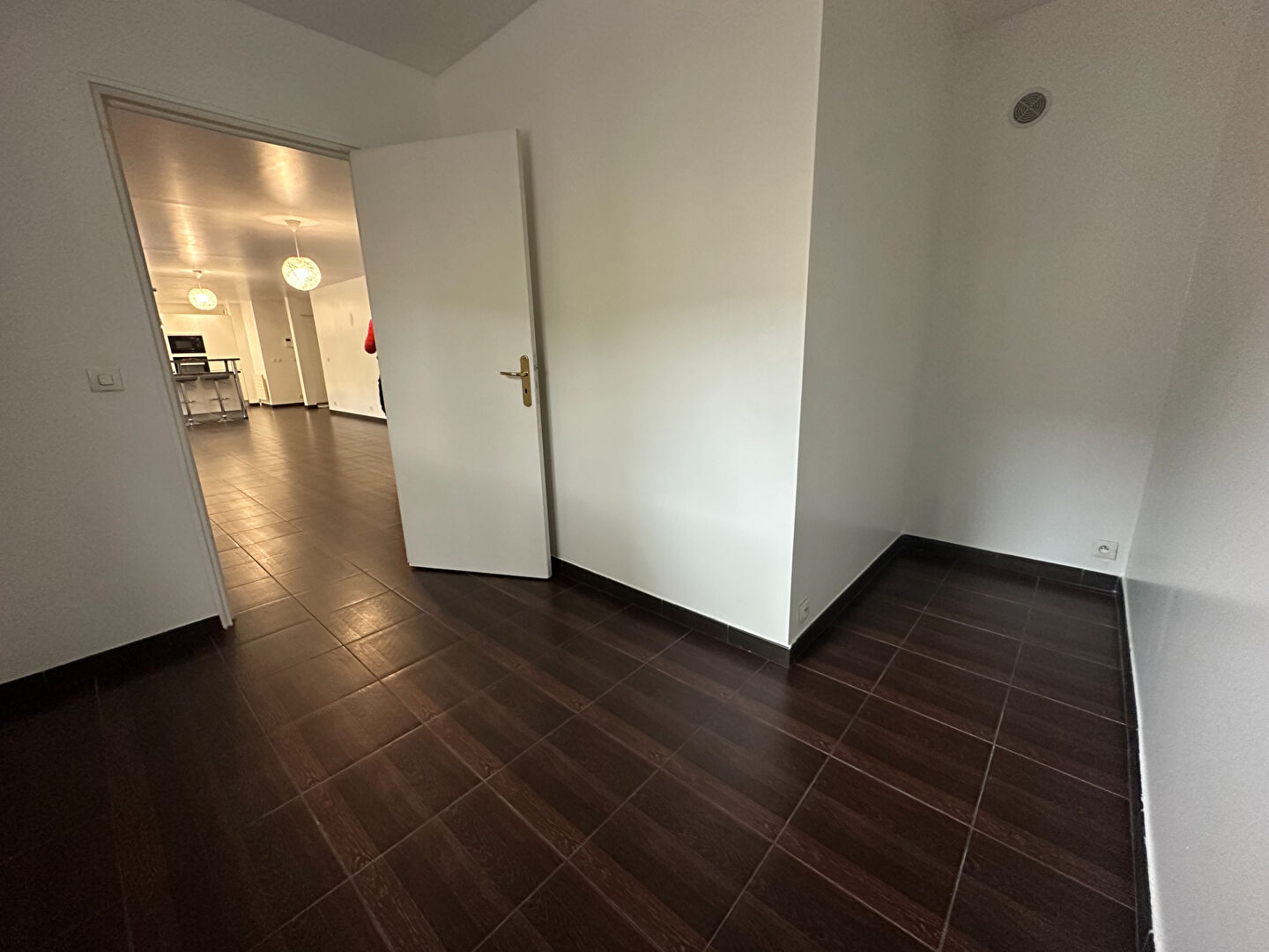 EMPLACEMENT - VOLUME - ETAT