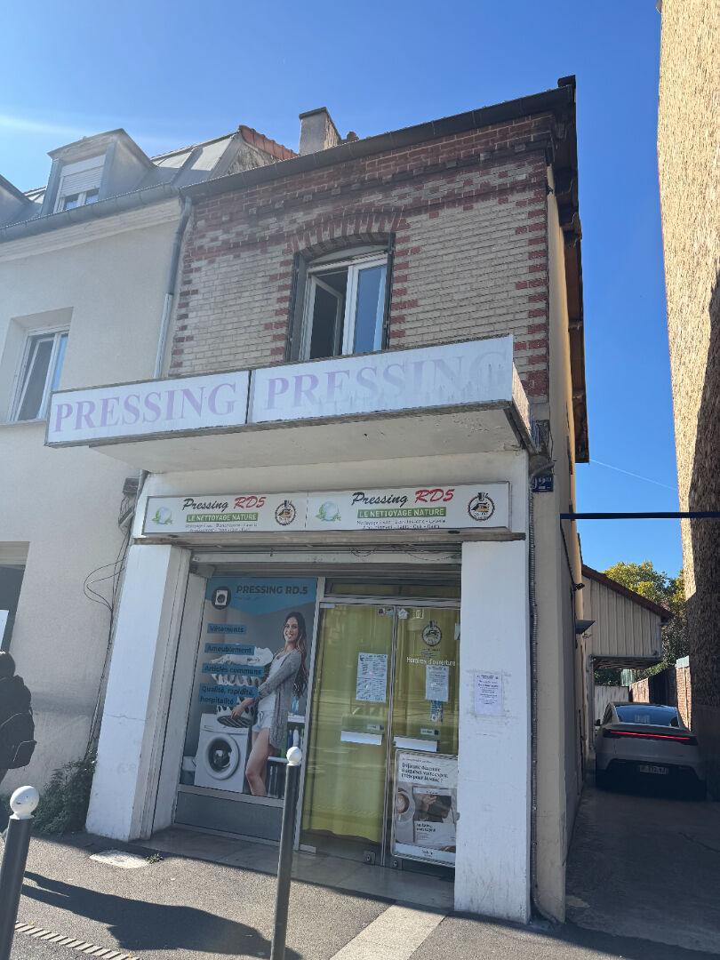 Atelier / Bureaux / Entrepôt ? Ivry-sur-Seine (94200)