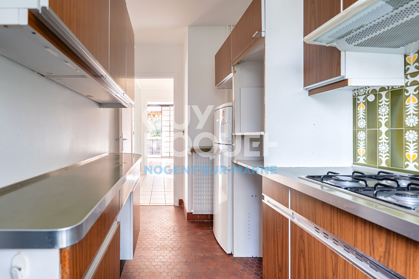 4 pièces / RER. A / Balcon / Parking