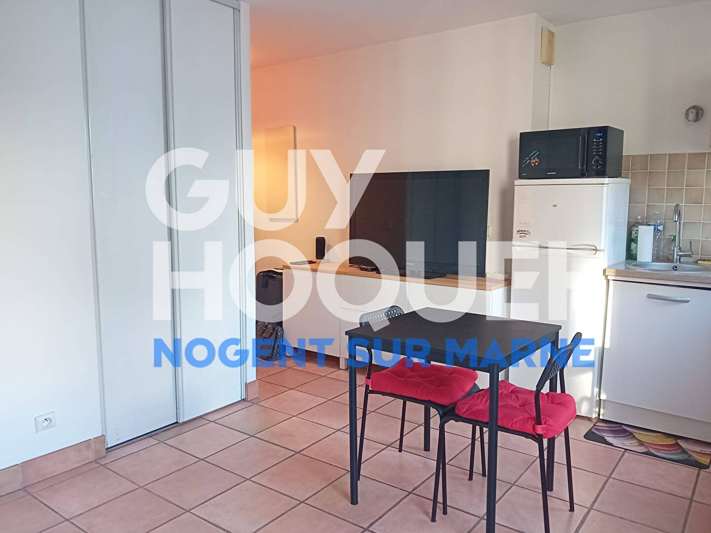 Studio / Parking / Calme