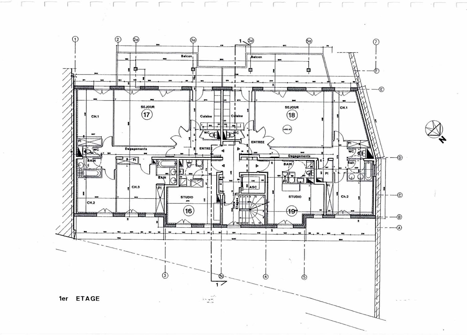 Studio / Parking / Calme