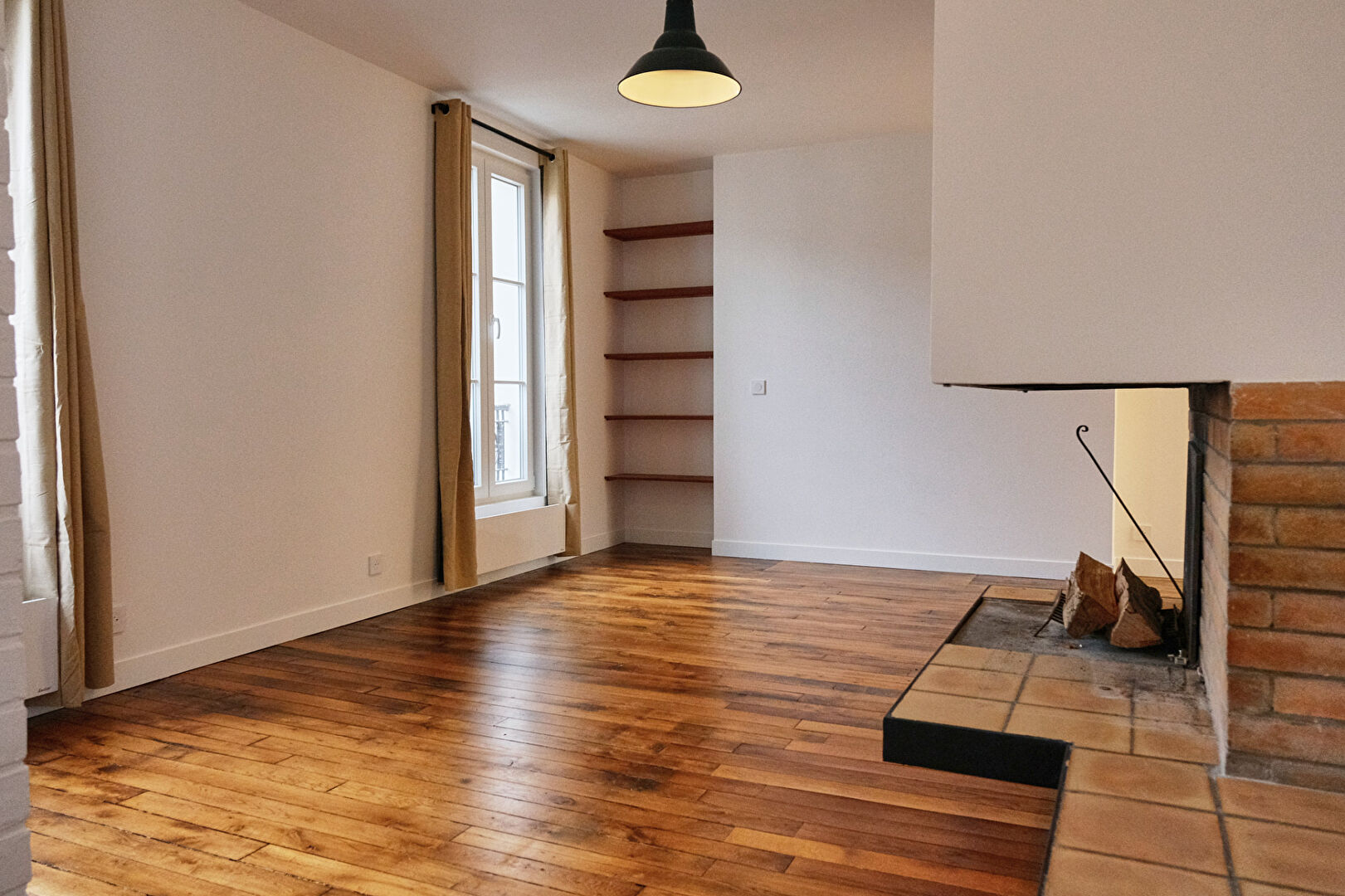 2 Pieces 46 m²  localisation / élégance