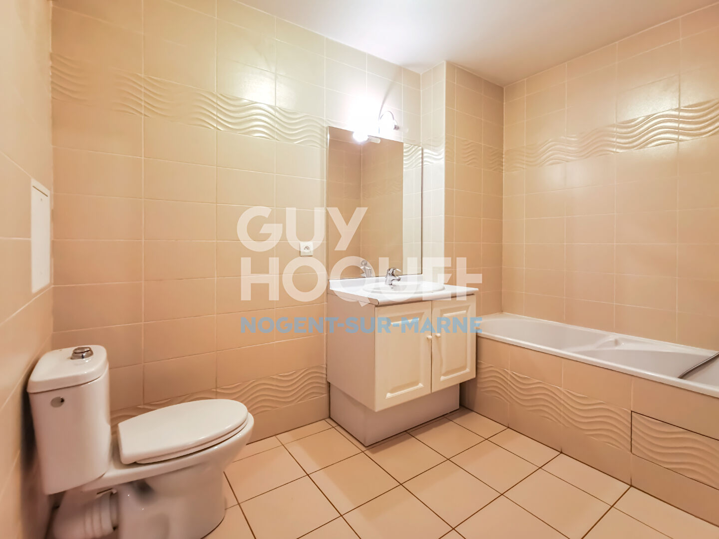 EMPLACEMENT / RARE / CENTRE VILLE / POTENTIEL