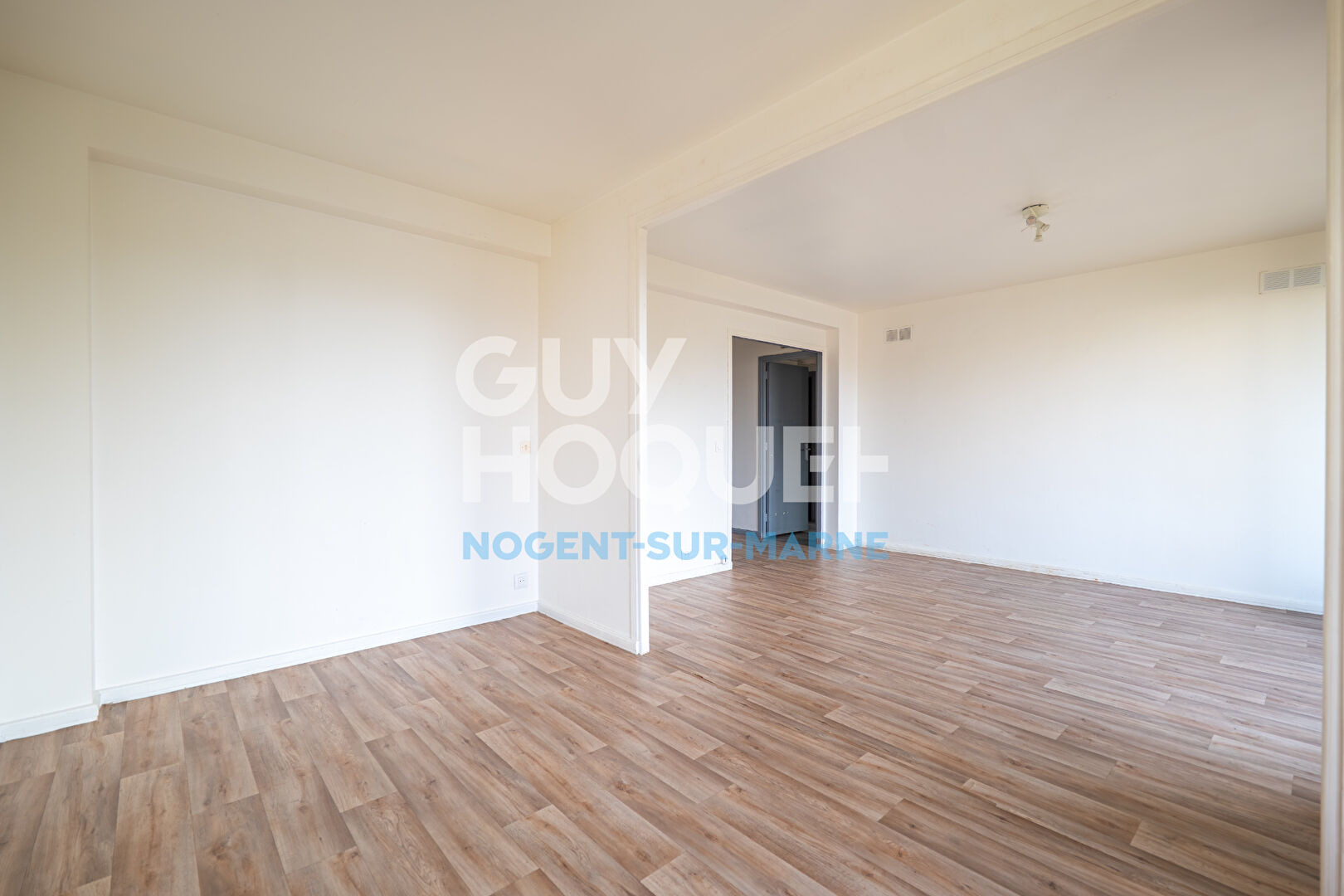 Appartement Champigny Sur Marne 4 pièces 72.51 m2 , parking , cave