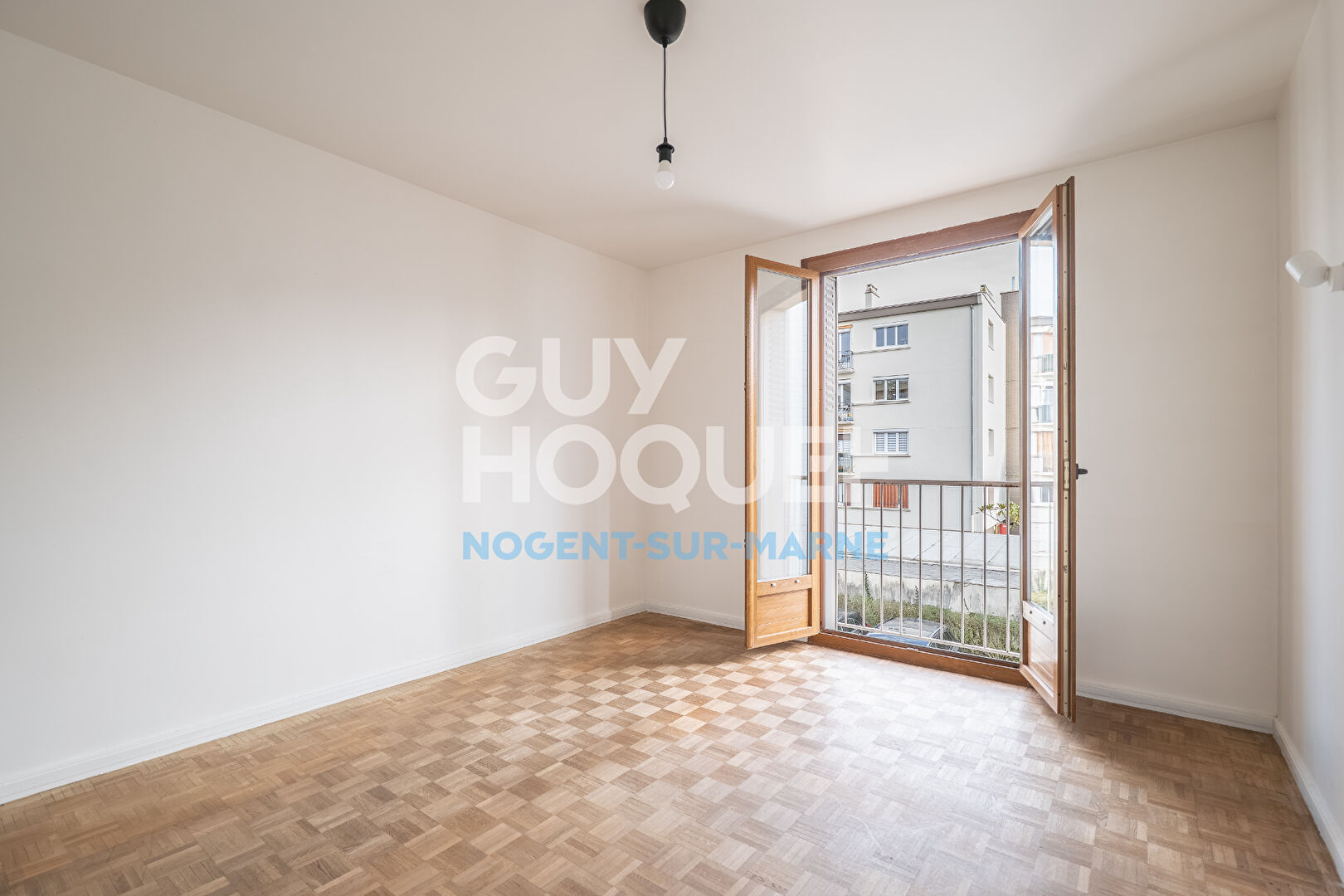 Appartement Champigny Sur Marne 4 pièces 72.51 m2 , parking , cave