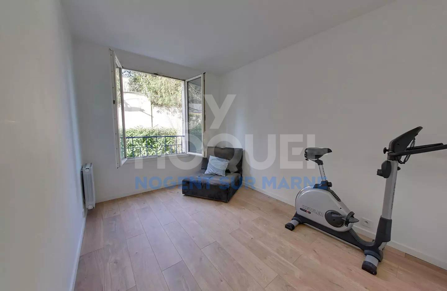 Appartement  4 pièce(s)