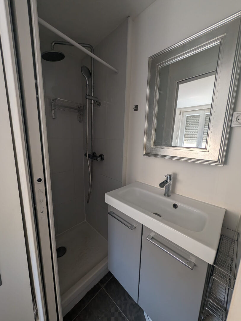 Appartement Nogent Sur Marne 1 pièce(s) 15.50 m2