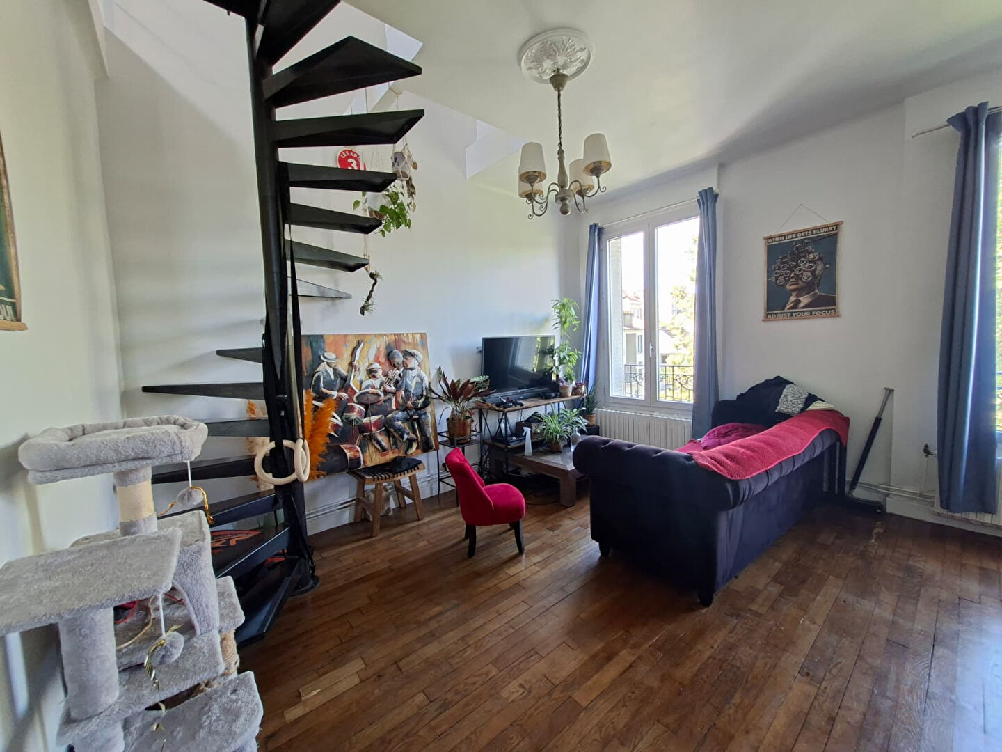 DUPLEX - 3 PIÈCES - 72.57 m² CARREZ - COMBLES AMÉNAGÉS - CAVE & BOX