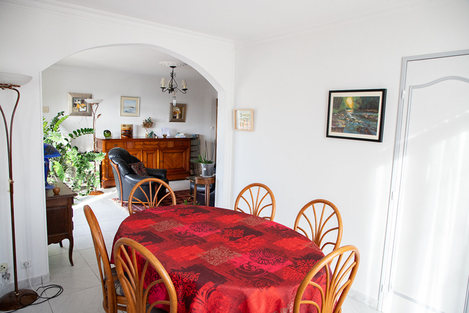 Superbe appartement de 3 pièces (84 m²) à AIX EN PROVENCE