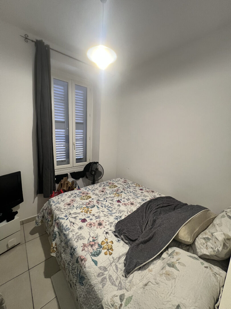 Immeuble à la vente situé dans le 5 ème arrondissement de Marseille.